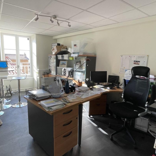 Agence Concept Perfect Immo : Office | THIERS (63300) | 128.00m2 | 125 000 € 
